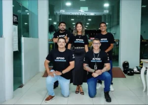 Ministério de Apoio El Shaday: Servindo com Zelo e Proteção Integrantes do Ministério de Apoio da Igreja El Shaday em Parnaíba, garantindo a ordem e recepção no templo.